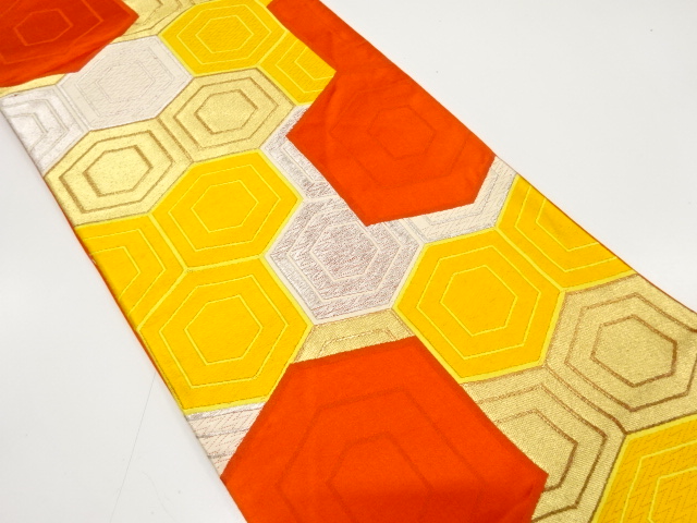 アンティーク　重ね亀甲模様織り出し袋帯（着用可）